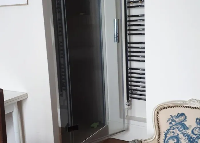 Jolie Plein Centre Parking Sécurisé Gratuit