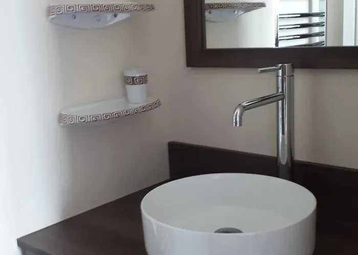 Jolie Plein Centre Parking Sécurisé Gratuit