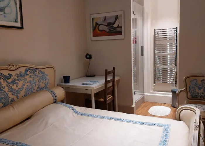 Jolie Plein Centre Parking Sécurisé Gratuit